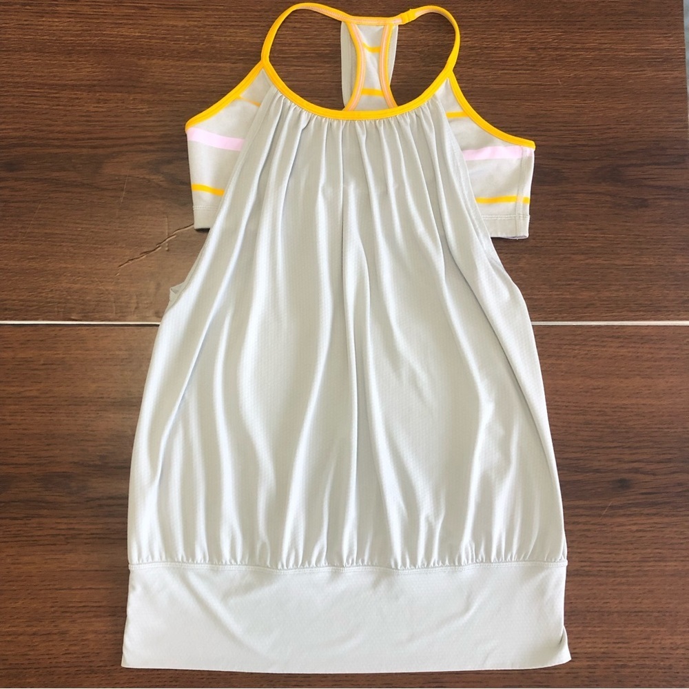lululemon Women Tank Top Built in Shelf Bra Light Grey Yellow Size 8